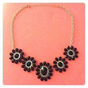 Francesca‘s statement neckless